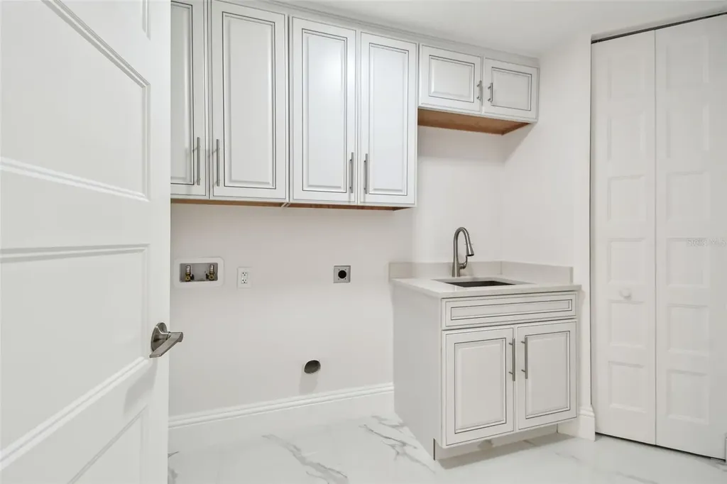 1560 Gulf Boulevard Clearwater Beach FL 33767