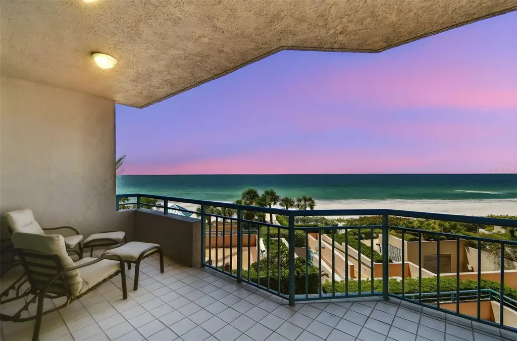 1560 Gulf Boulevard Clearwater Beach FL 33767
