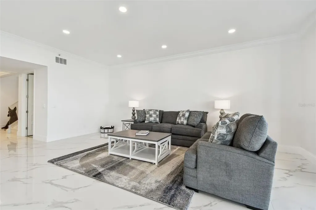 1560 Gulf Boulevard Clearwater Beach FL 33767