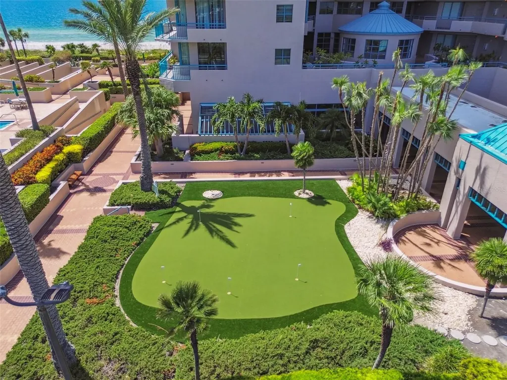 1560 Gulf Boulevard Clearwater Beach FL 33767
