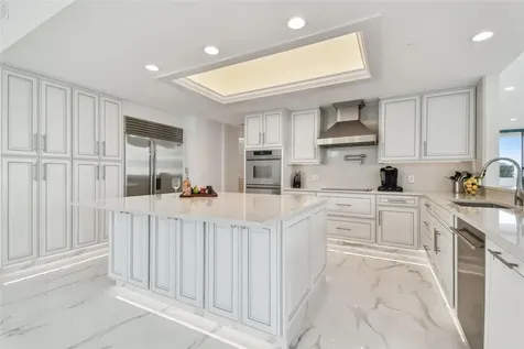 1560 Gulf Boulevard Clearwater Beach FL 33767