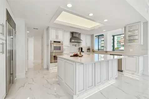 1560 Gulf Boulevard Clearwater Beach FL 33767