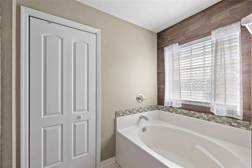 496 Terranova Street Winter Haven FL 33884