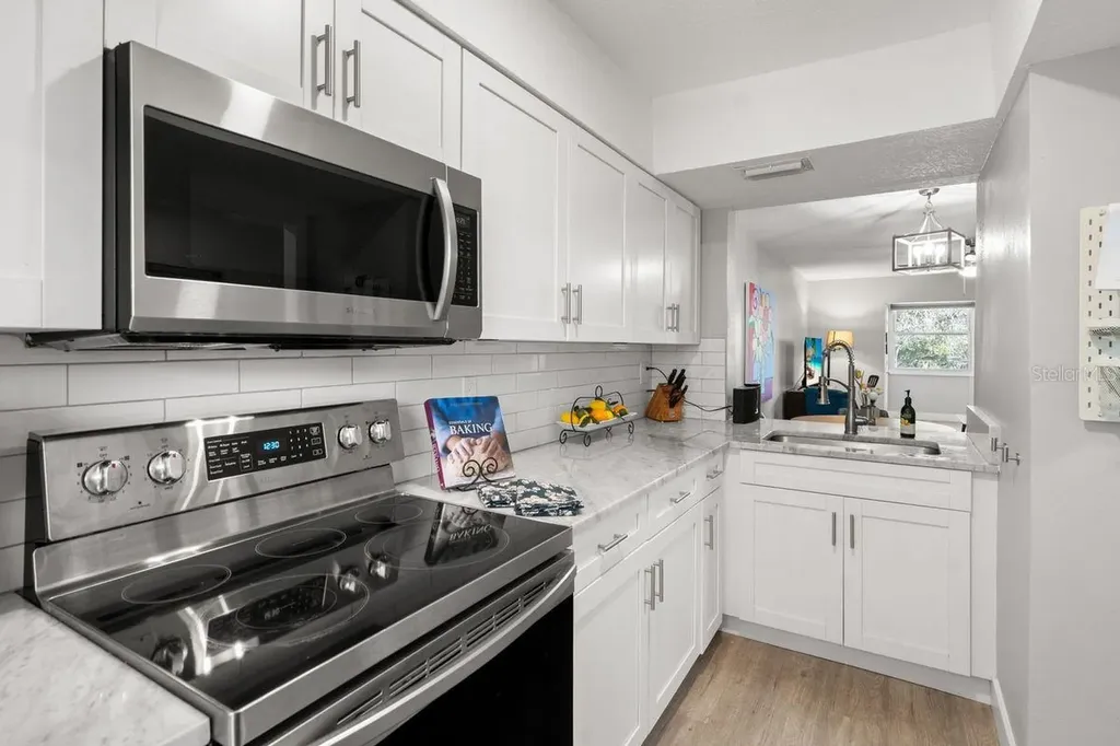300 Clyde Lane Dunedin FL 34698