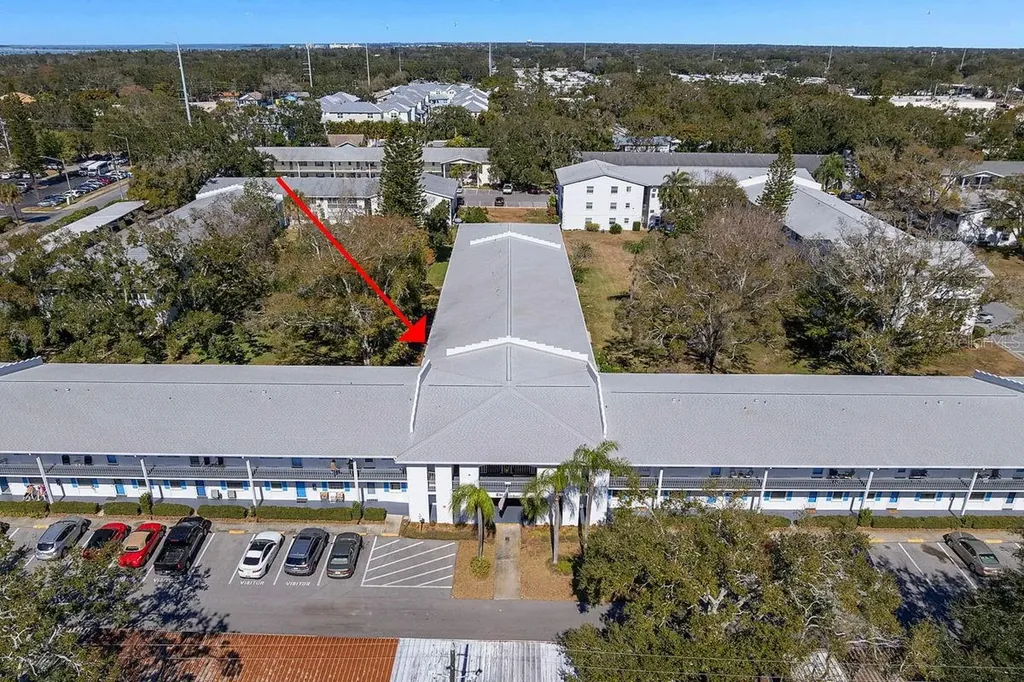 300 Clyde Lane Dunedin FL 34698