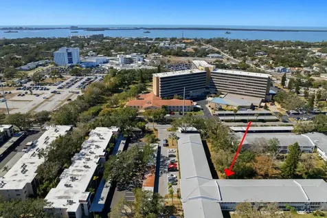 300 Clyde Lane Dunedin FL 34698