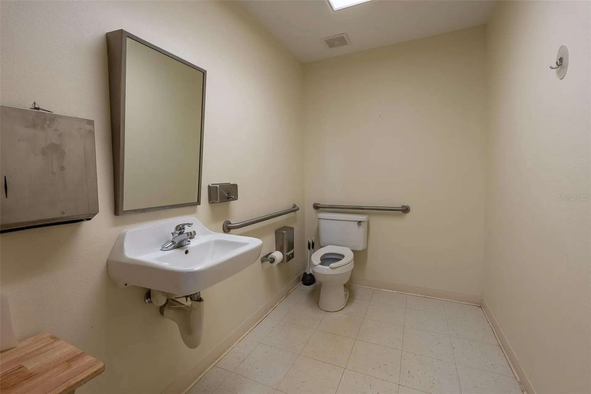 1630 SE 18th Street Ocala FL 34471