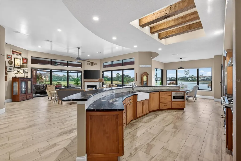 27 Las Palmas Way Palm Coast FL 32137