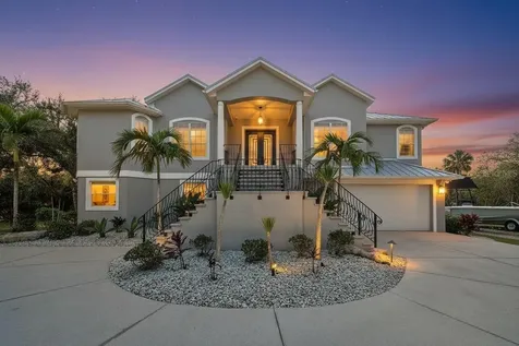 3410 26th Avenue E Bradenton FL 34208