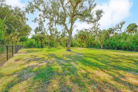 3410 26th Avenue E Bradenton FL 34208