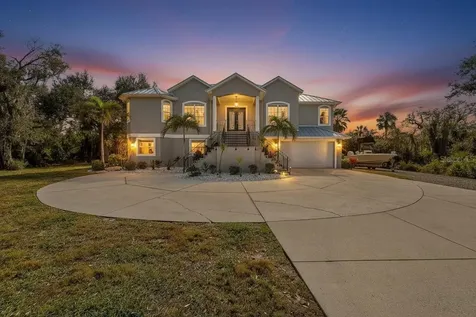 3410 26th Avenue E Bradenton FL 34208