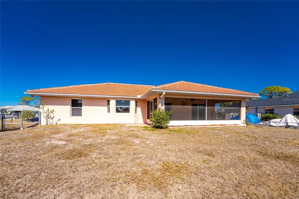 1053 Bay Harbor Drive Englewood FL 34224