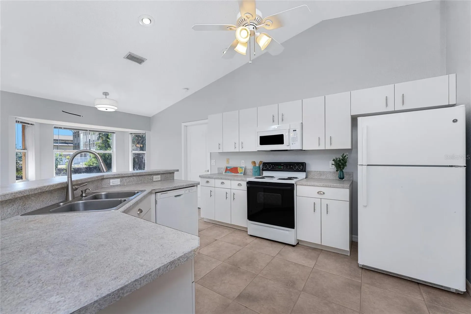 1053 Bay Harbor Drive Englewood FL 34224