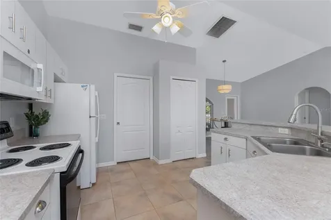 1053 Bay Harbor Drive Englewood FL 34224