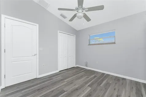 1053 Bay Harbor Drive Englewood FL 34224
