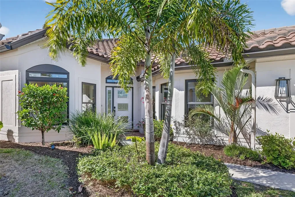 3994 Via Mirada Sarasota FL 34238