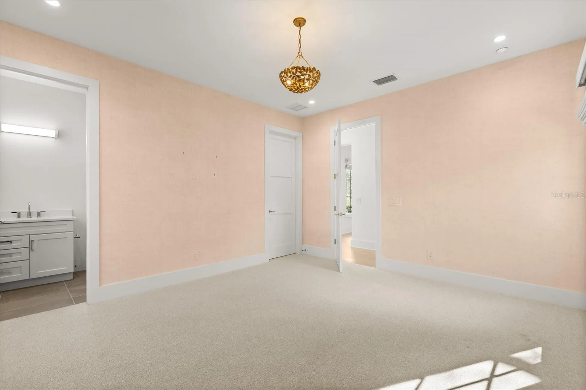 151 Oakwood Way Winter Park FL 32789