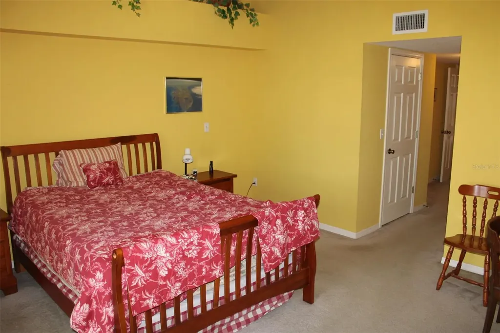 9722 Indian Key Trail Seminole FL 33776