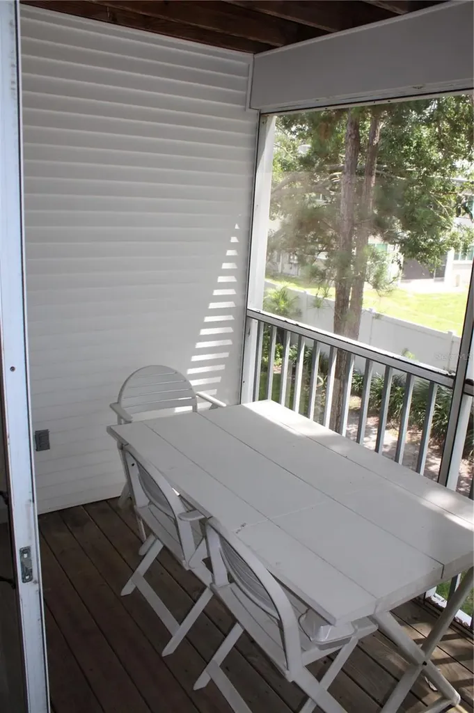 9722 Indian Key Trail Seminole FL 33776