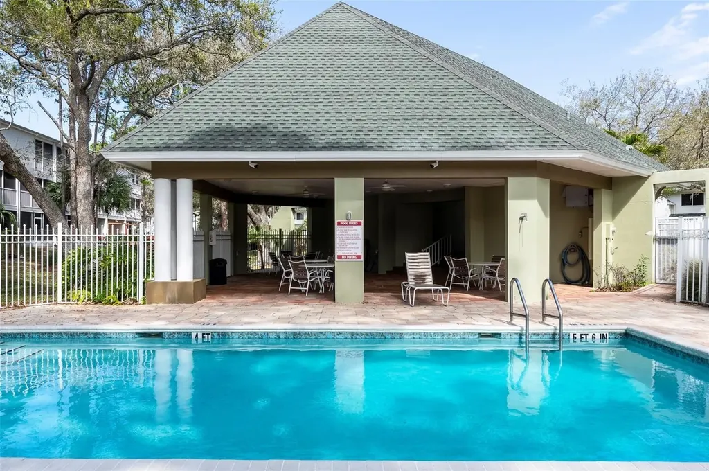 9722 Indian Key Trail Seminole FL 33776