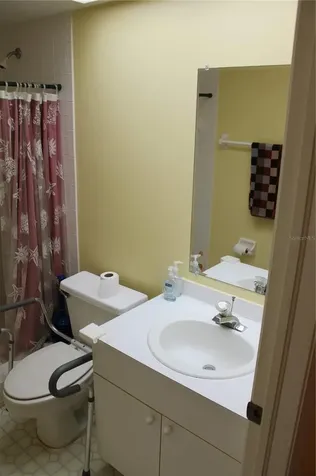 9722 Indian Key Trail Seminole FL 33776
