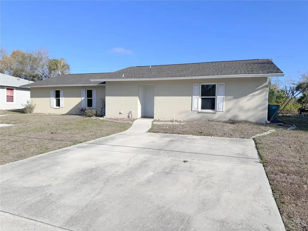 9264 Anita Avenue Englewood FL 34224