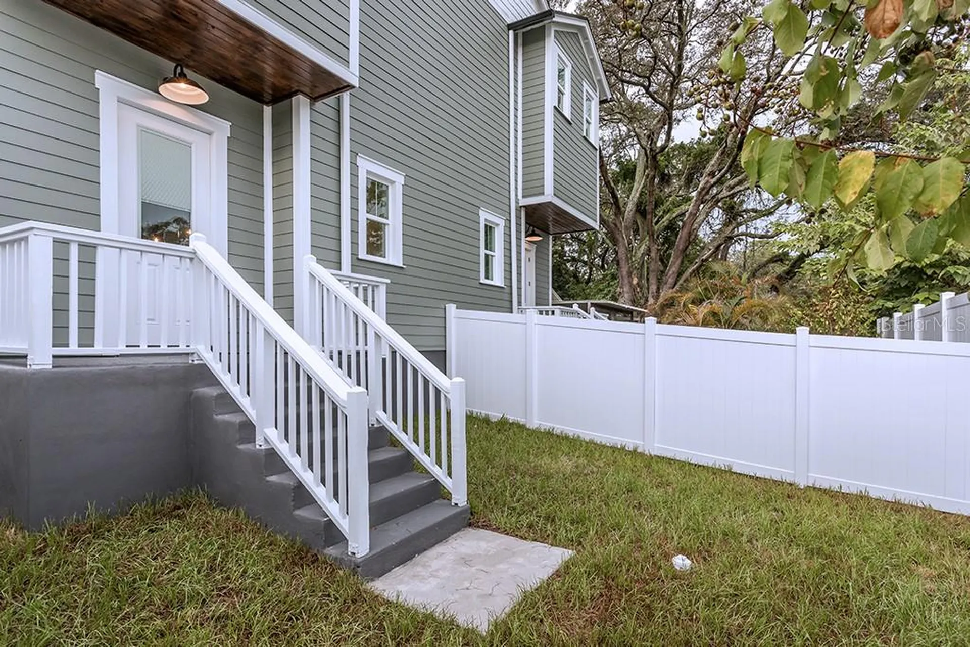 1408 E Curtis Street Tampa FL 33603