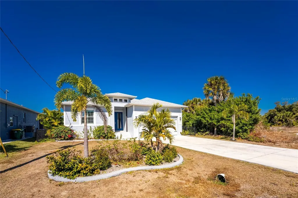 126 Hunter Road Rotonda West FL 33947