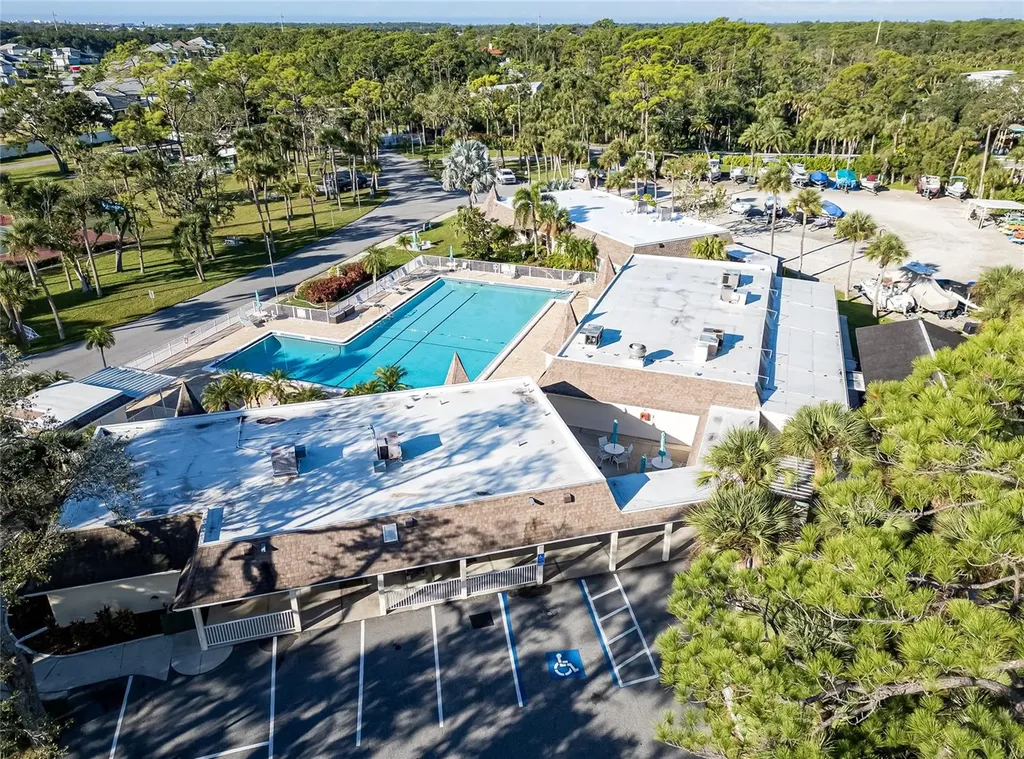 204 Crown Point Drive Nokomis FL 34275