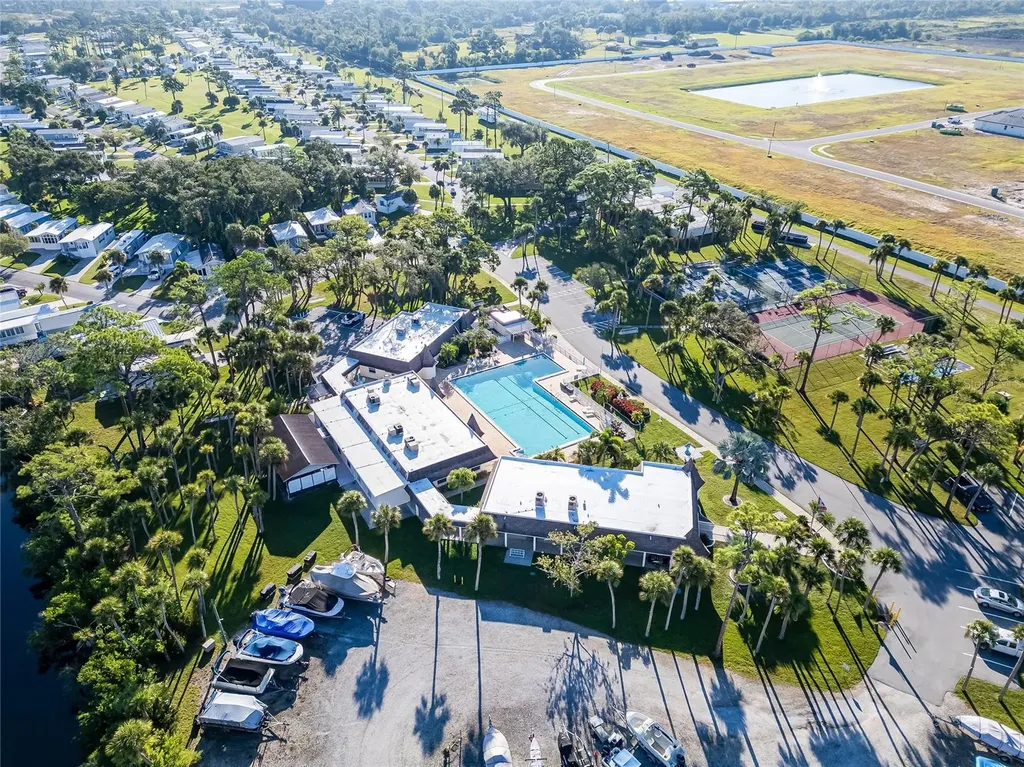 204 Crown Point Drive Nokomis FL 34275