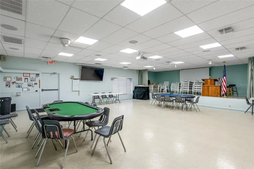 204 Crown Point Drive Nokomis FL 34275
