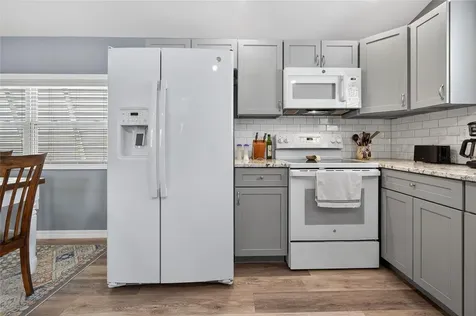 204 Crown Point Drive Nokomis FL 34275