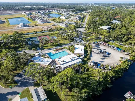 204 Crown Point Drive Nokomis FL 34275