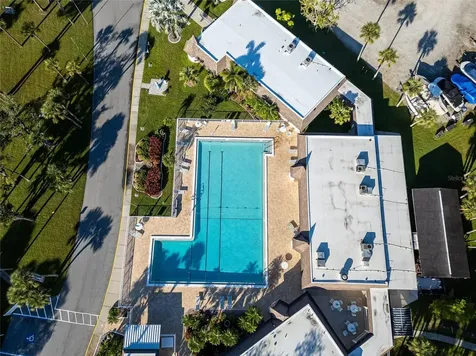 204 Crown Point Drive Nokomis FL 34275