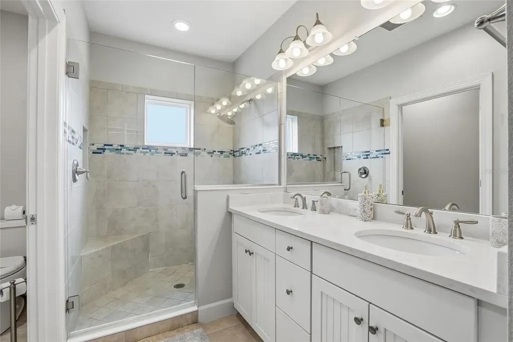 3162 Moorings Drive St Petersburg FL 33712