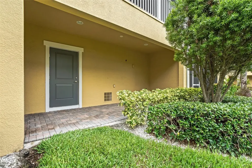 3162 Moorings Drive St Petersburg FL 33712