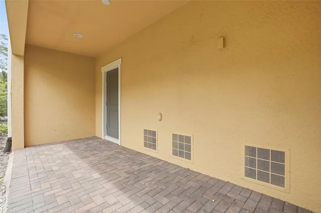 3162 Moorings Drive St Petersburg FL 33712