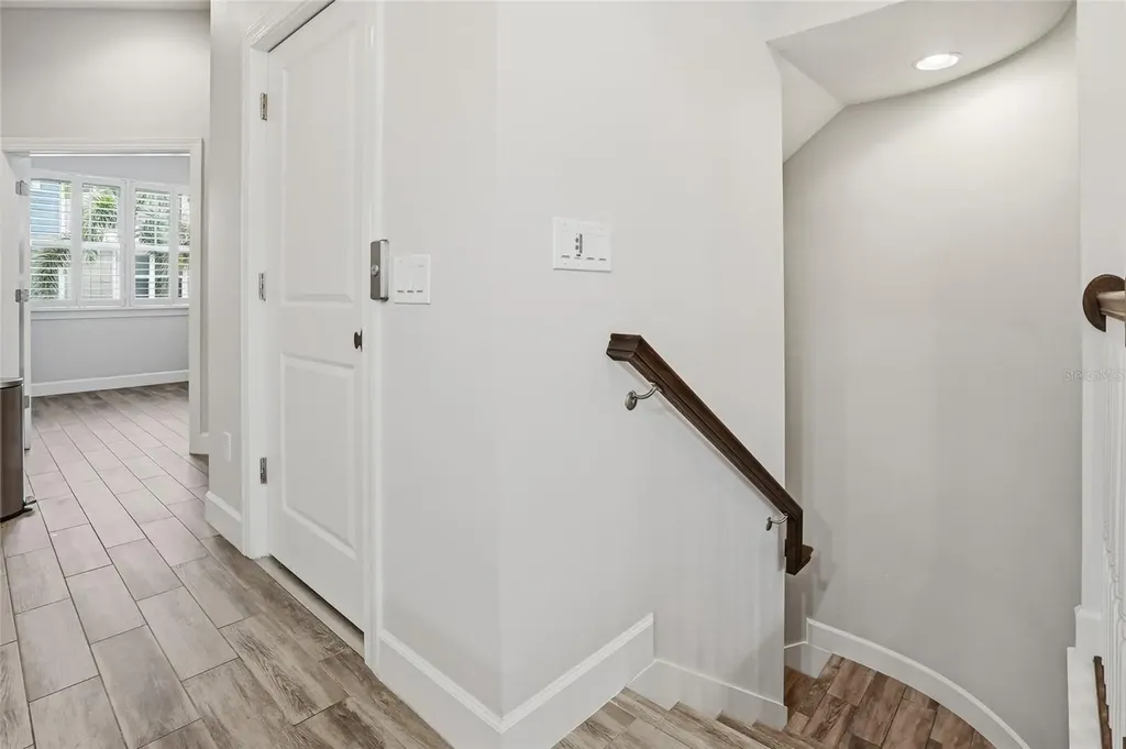 3162 Moorings Drive St Petersburg FL 33712