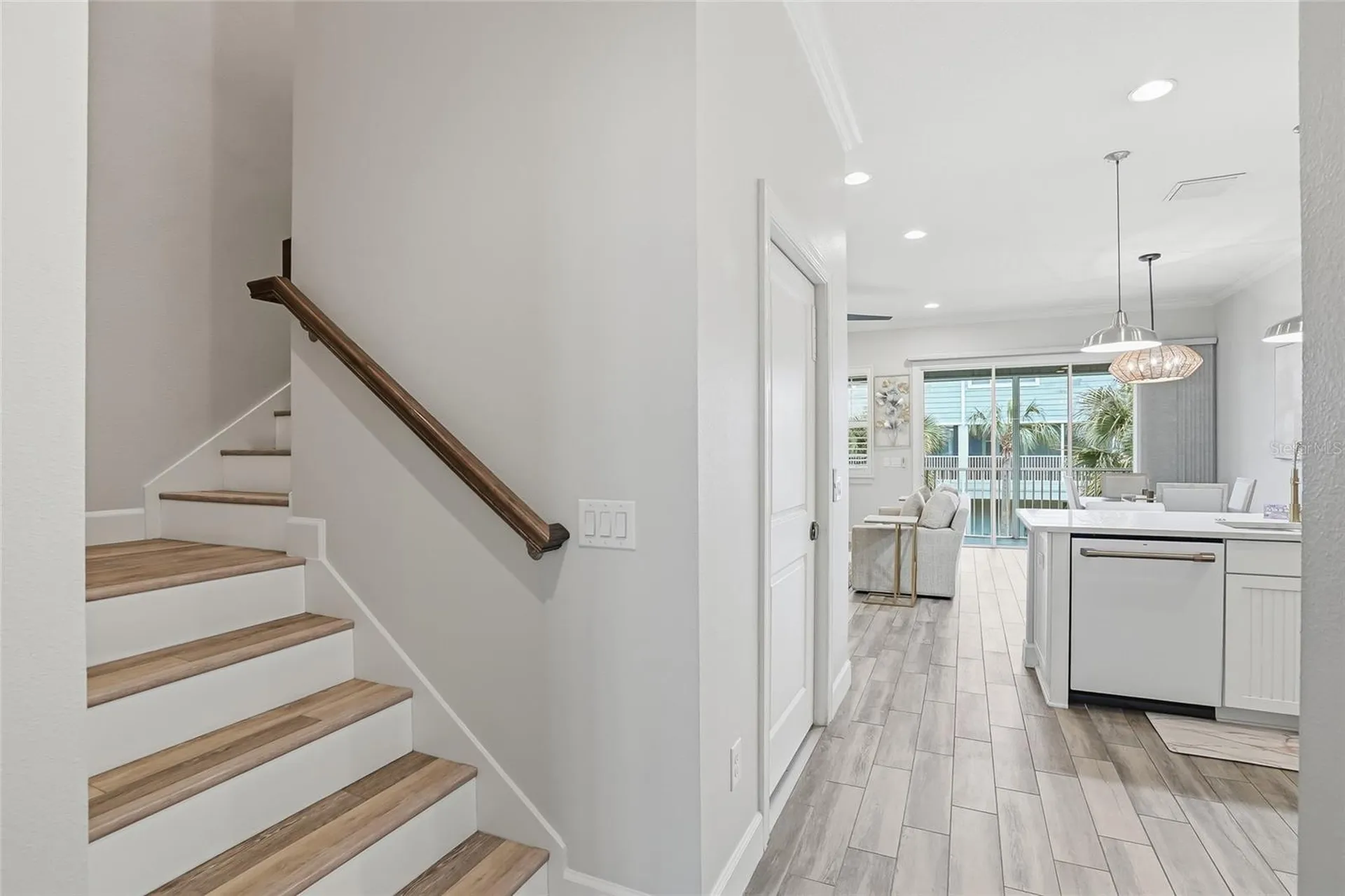 3162 Moorings Drive St Petersburg FL 33712