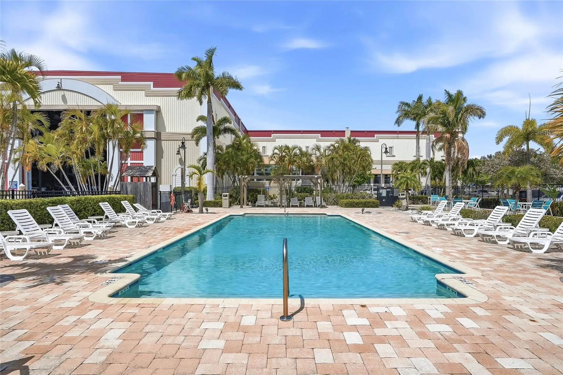 3162 Moorings Drive St Petersburg FL 33712