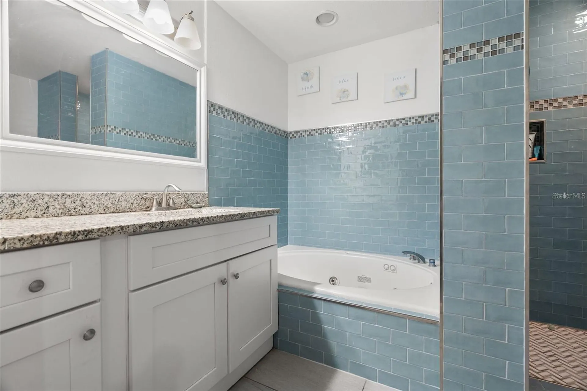 1423 Water View Drive W Largo FL 33771