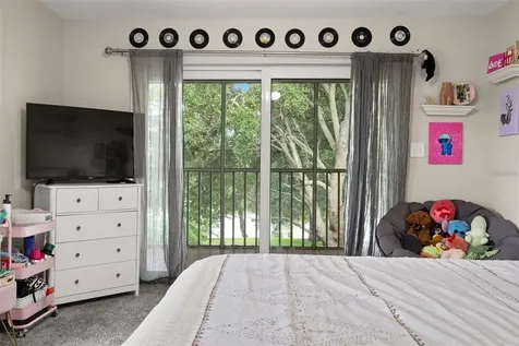 1423 Water View Drive W Largo FL 33771