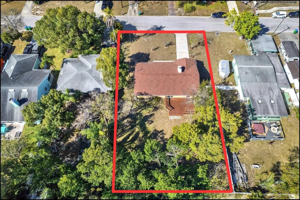 3485 Pine Street Dunedin FL 34698
