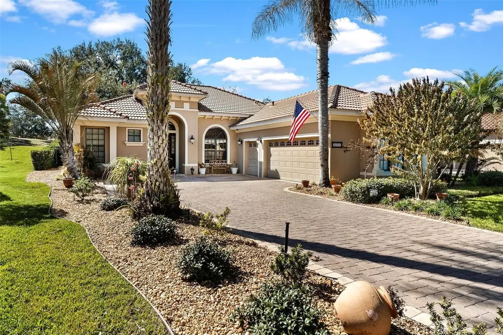 26309 San Gabriel Howey In The Hills FL 34737