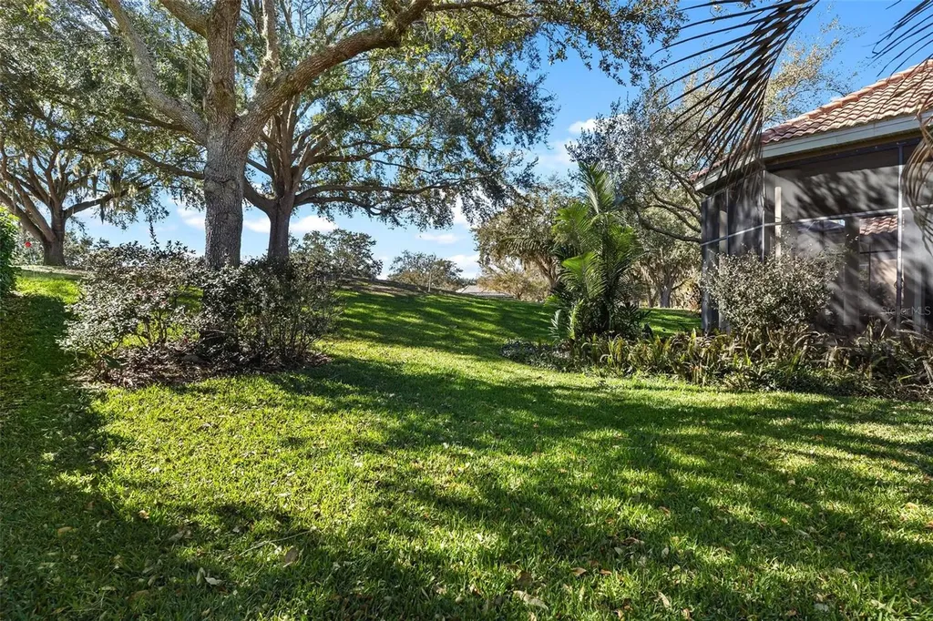 26309 San Gabriel Howey In The Hills FL 34737