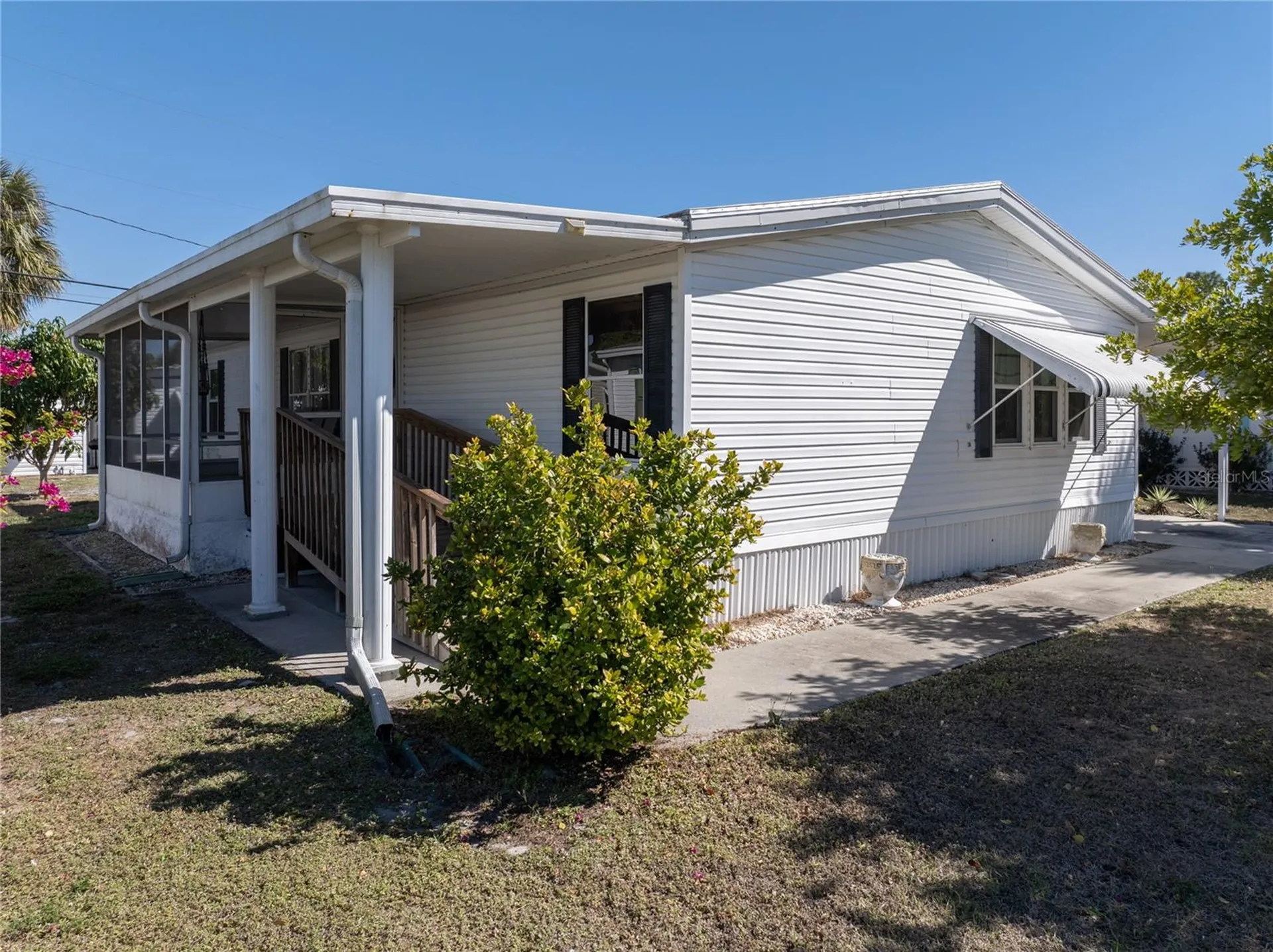 205 Carriage Lane North Fort Myers FL 33917