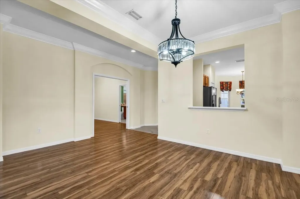 7523 Birds Eye Terrace Bradenton FL 34203