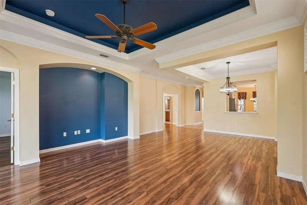 7523 Birds Eye Terrace Bradenton FL 34203