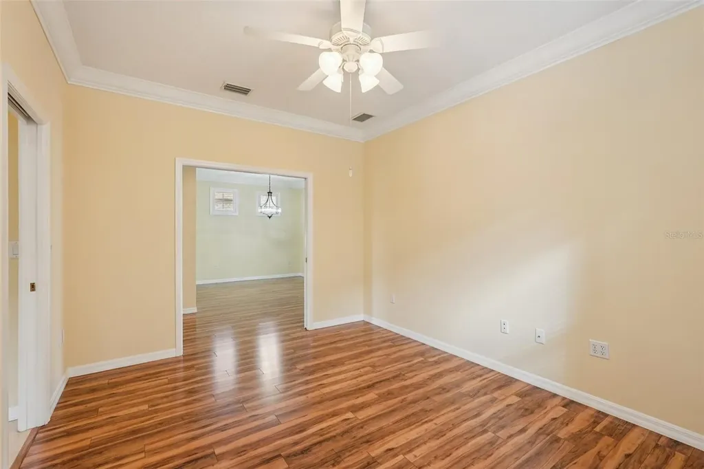 7523 Birds Eye Terrace Bradenton FL 34203