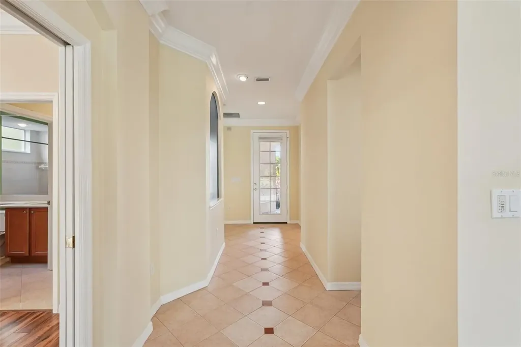 7523 Birds Eye Terrace Bradenton FL 34203